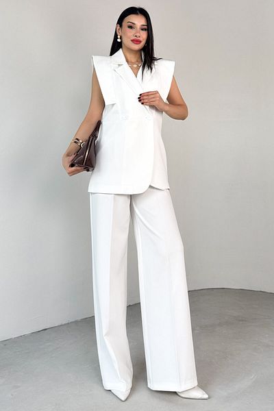 Cappmoda Tkm-13306 White Padded Double Breasted Collar Design Vest & High Waist Pants Set