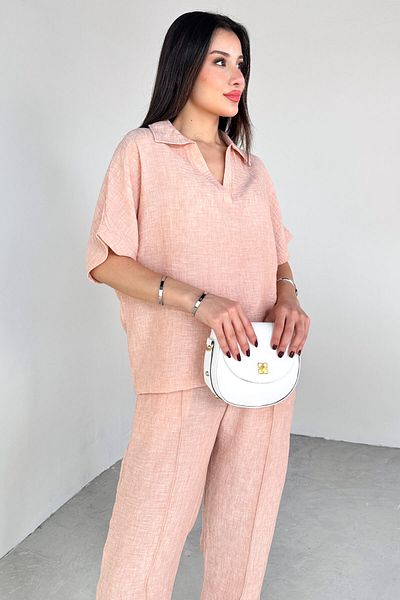 Cappmoda TKM-13309 طقم مكون من قطعتين تي شيرت كبير الحجم بياقة بولو وسروال جزرة بتفاصيل ربط