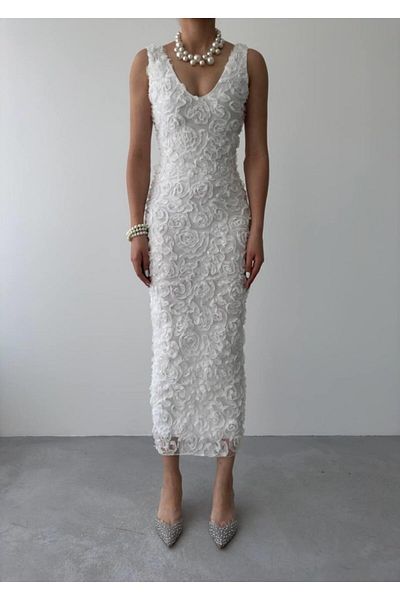 leyla sanat sanata yeni bir bakış açısı Leyla Art Art a New Perspective Kren Rose Detailed Dress