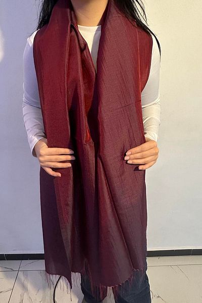 TAKIŞTIR بورجوندي اللون التفتا شال
