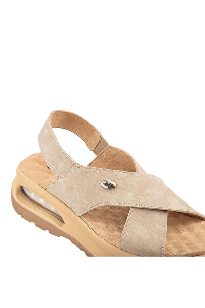 Muya Nwanwa Anatomical Air Max Sole Heel Spur Women's Sandals