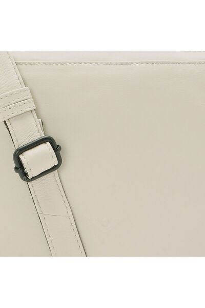 VOI 4Seasons Vanani Kožená taška cez rameno 32 cm