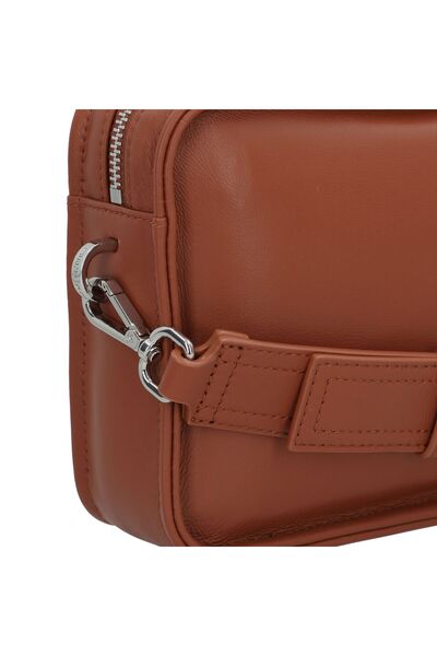 Patrizia Pepe (Im)Perfection Shoulder bag Leather 23 cm