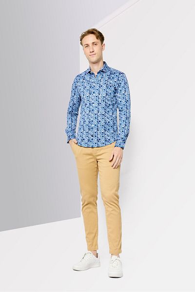 Tommy Hilfiger Men Slim Fit Long Sleeves Allover Print Dress Shirt, Multicolor