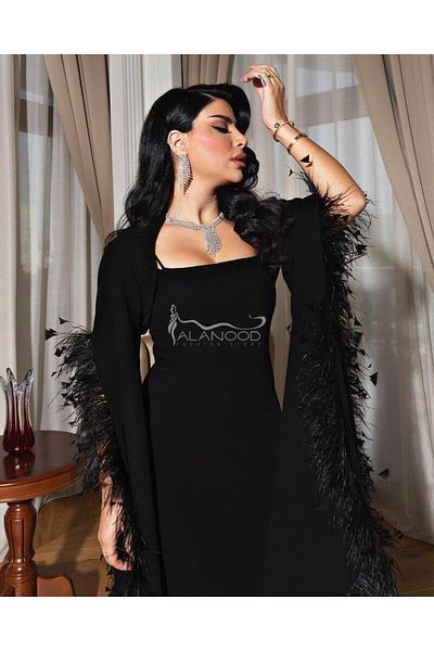 ALANOOD FASHION Black two-piece evening dress with a feather-embellished jacket in a luxurious, modern design