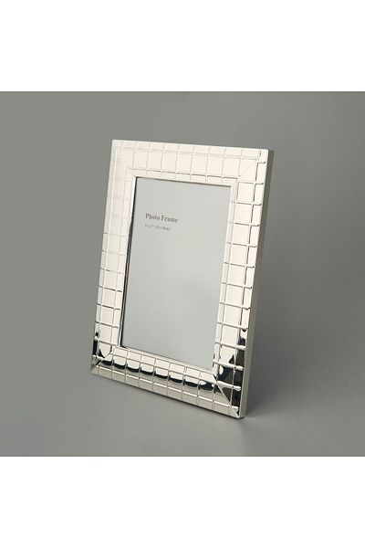 ASPARTAM Metal Checkered Photo Frame - Silver - 13X18 cm