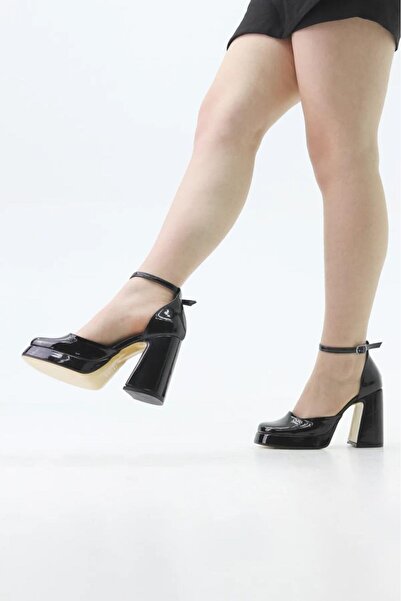 FS KOMBİN COLLECTİON حذاء Mayotte نسائي أسود من الجلد اللامع بكعب مفتوح من ال...