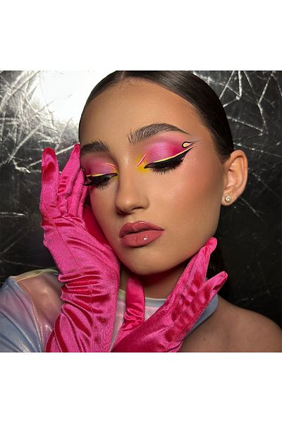 Muah MUAH Hype Water-Based Eyeshadow - Neon Magenta