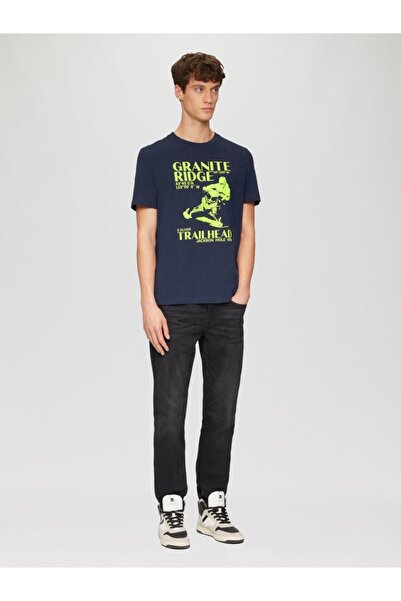 s.Oliver Tricou bărbătesc cu mânecă scurtă, imprimeu frontal și croială Regular Fit