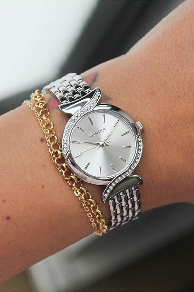 Homies Hm26560S01-1 Women Wrist Watch with Steel Cord