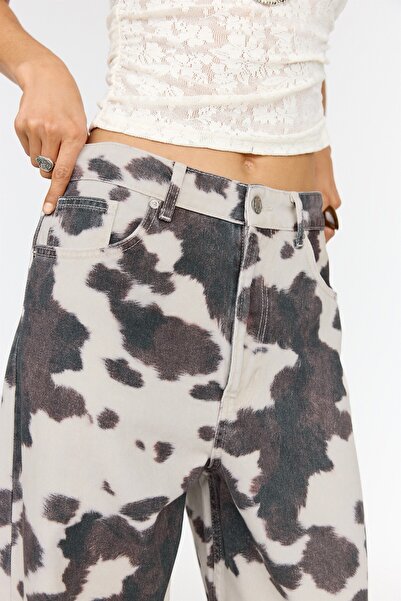 Pull & Bear İnek desenli baggy jean