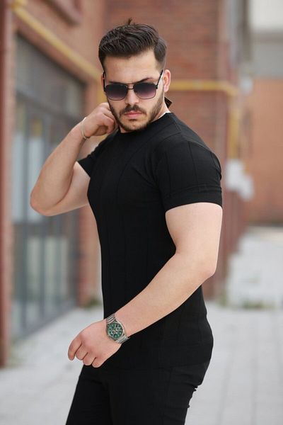 modaserdem Men's Thin Line Textured Crew Neck Short Sleeve T-Shirt