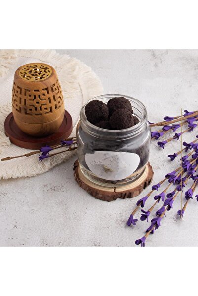 KARAKER معمول بخور فاخر بدقة العود برائحة بخورية فخمة بدخان كثيف وثبات طويل أ...