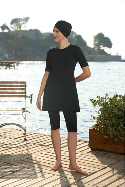 Estiva Half Sleeve Tights Swimsuit with Plain Check Lycra Tights
