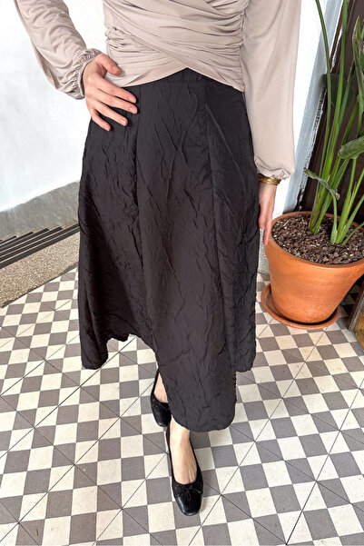 Ovn. Fusta evazată Kraşlı - neagră