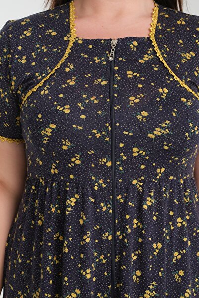 Wild Love Büyük Beden Çiçek Desenli Boydan Fermuarlı Kısa Kollu Elbise