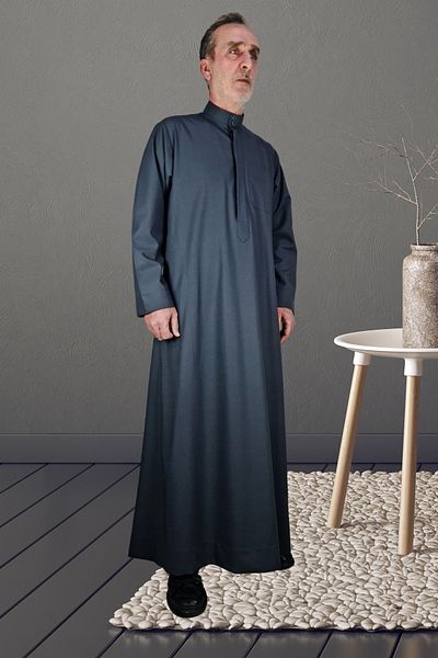 Royal Attire Hajj Umrah Clothes/Front Buttons Hidden and Long Sleeves Without Buttons with Pockets/Prayer Robe/Men's Fistan