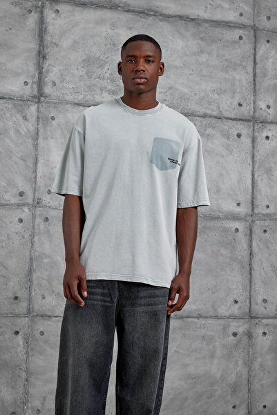 NOMARC Men's Gray Born to Stand Out Written Washed Oversize Tshirt