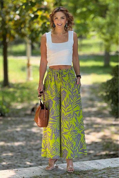 Nevin Kaya Moda Italian Pistachio Green Leaf Patterned 100% Cotton Viscose Trousers