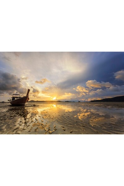 media Tablou canvas Plaja80 cu barca la rasarit de soare, 105 x 70 cm