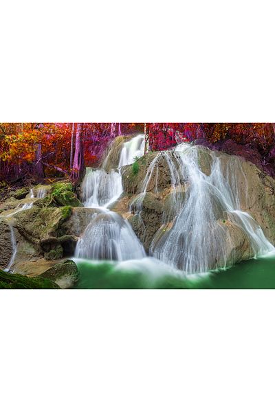 media Fototapet de perete autoadeziv si lavabil Cascada in culori, 250 x 150 cm