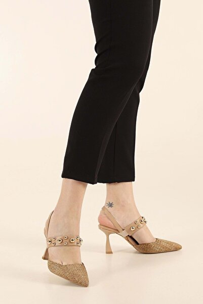 KOCAMANLAR حذاء Feles ذو كعب مرصع ومفتوح من الخلف للنساء بكعب ستيليتو NUT