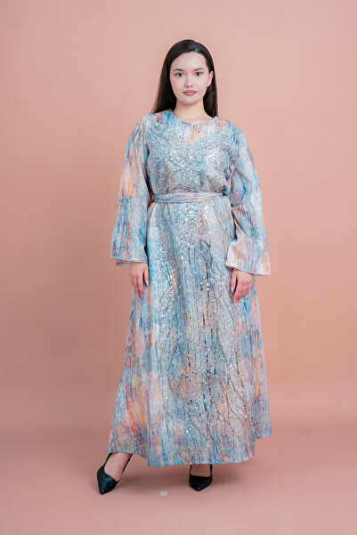 IKKXA جلابية مطرزة بشكل متألق