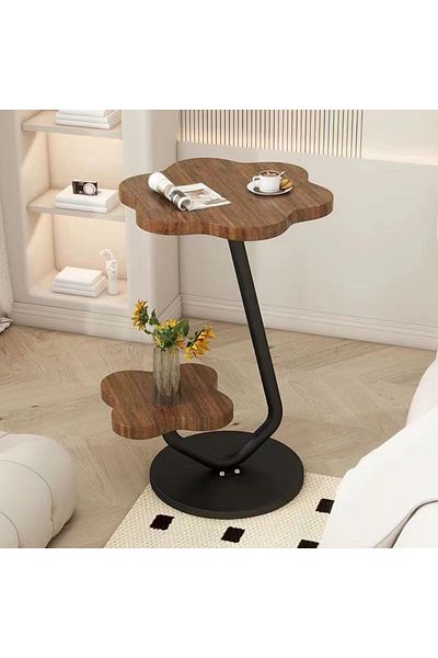 Un “A two-tiered side table with a modern, practical design that fits in every corner!”