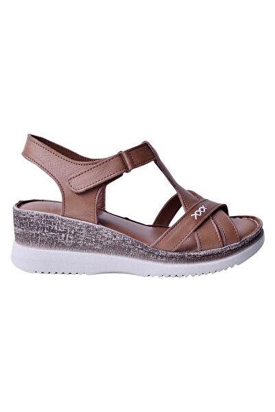 İskarpin Femi 443 Дамски кожени сандали с подплатени токове