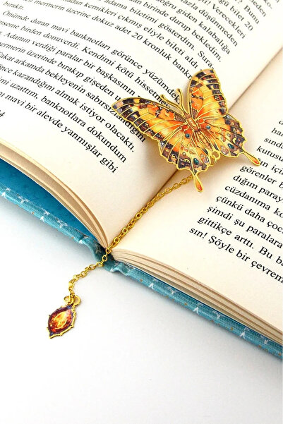 Fivy Vintage Butterfly Figured Chain Detailed Metal Bookmark