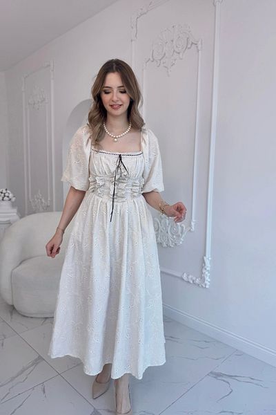 HELİS BUTİK Beige Lace Detailed Brode Dress