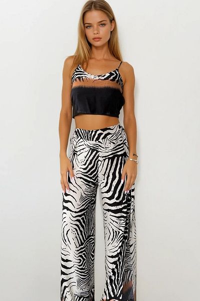 VAGGON Strappy Blouse and Elastic Waist Slit Detailed Palazzo Trousers Set