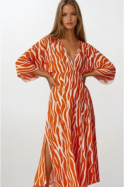VAGGON Deep V-Neck Slit Detailed Midi Length Dress