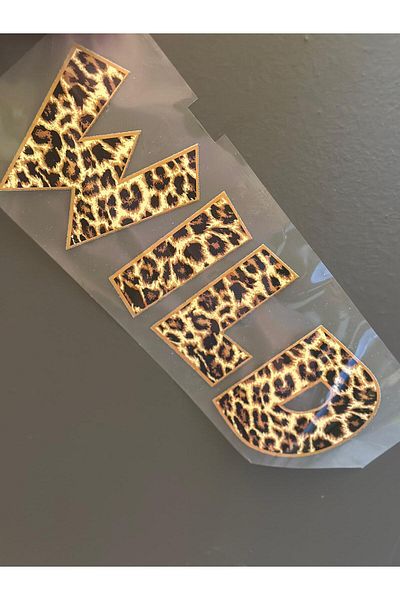 Gönülden Tasarım LEOPARD VIDLĂ SCRISĂ ARMĂ TRANSFER PRINT 30X10 CM