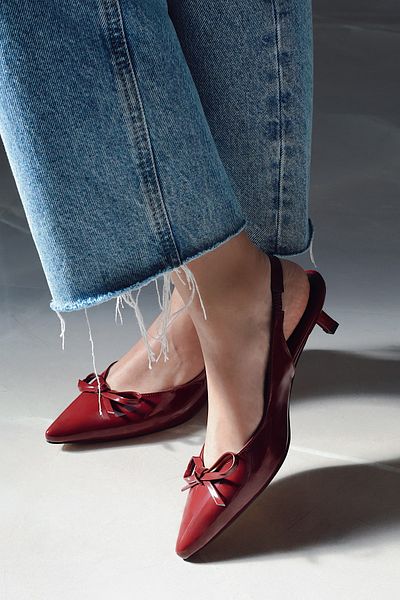 POLKA STORE Pantofi de damă, confortabili, eleganti, cu toc scurt, cu fundă cu vârf ascuțit