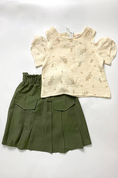 TUOBEBE Girl's Pleated Skirt Muslin Shirt 2-Piece Set