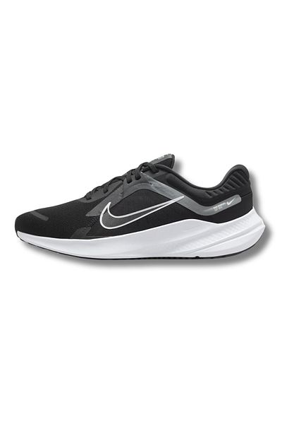 Nike NIKE QUEST 5
