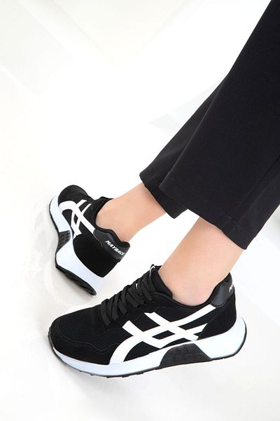 SOHO Black-White Women's Sneaker 20654