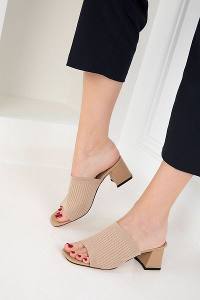 SOHO Nude Women's Classic Heeled Shoes 20645