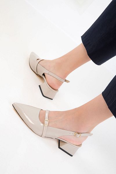 SOHO Beige Patent Leather Women's Classic Heeled Shoes 20656