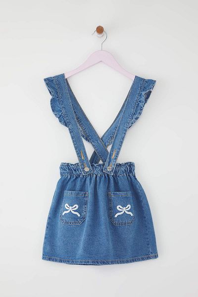 TRENDYOLKIDS Salopetă de blugi pentru fete albastre, 100% bumbac, cu detaliu de panglică TKDSS25SE00004