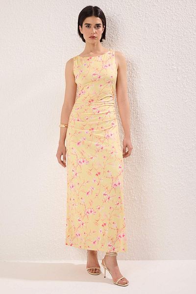 Trendyol Collection Orange Flower Printed Bright Surface Boat Rock Body-Hugging Stretchy Knitted Pencil Dress Twoss24El00528