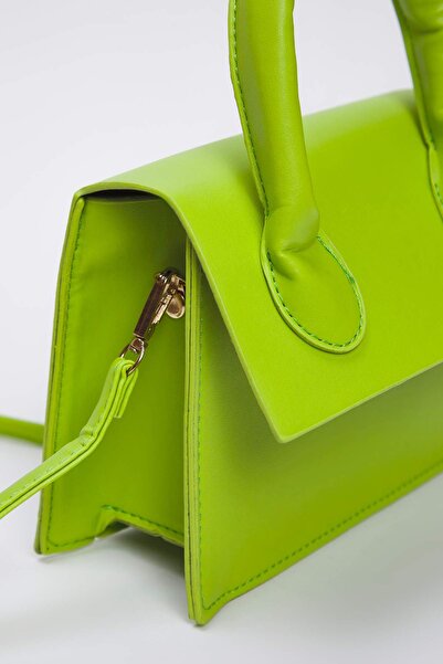 TRENDYOL SHOES Light Green Textured Crossbody Women's Mini/Small City Bag Twoaw25Oc00000