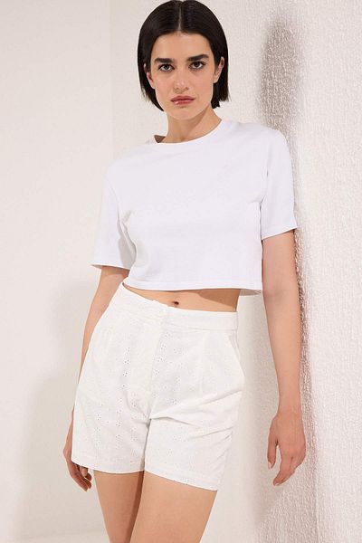 Trendyol Collection White Cotton Lining Brode Short Shorts & Bermuda Twoss25Sr00225