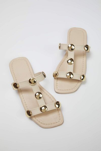 TRENDYOL SHOES Beige Gold Accessory Detailed Square Toe Stylish Women's Slippers Takss25Te00012