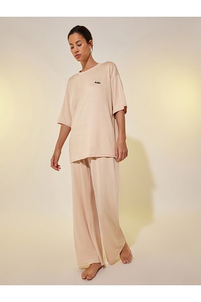 Styli Embroidered Detail Dropped Shoulder T-Shirt and Straight Pyjama Set