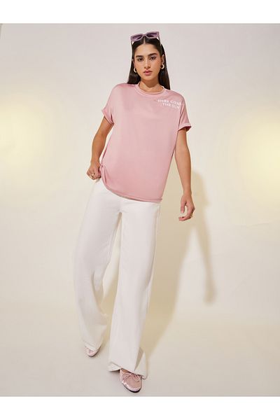 Styli Round Neck Shoulder Slogan T-shirt