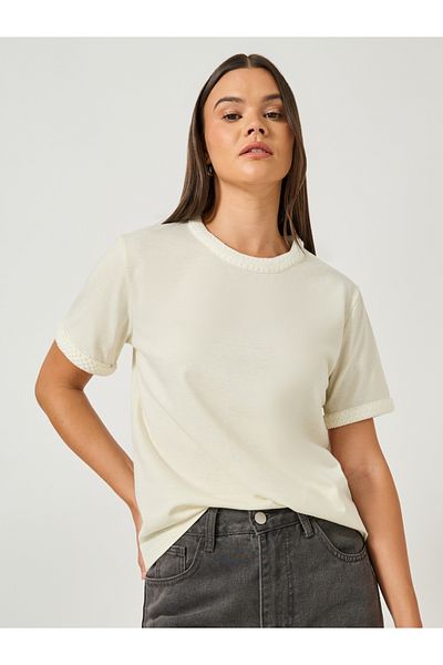 Styli Lace Detail Short Sleeve Regular Fit T-Shirt