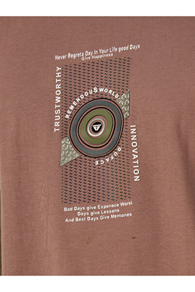 Fort Collins By Styli Men Brown Graphic Printed Short Sleeve T-Shirt