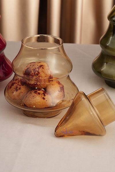 Multiamo Pine Tree Shaped Cookie Holder/dragelic